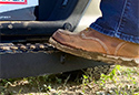 Gen-Y Phantom Serrated Hitch Step